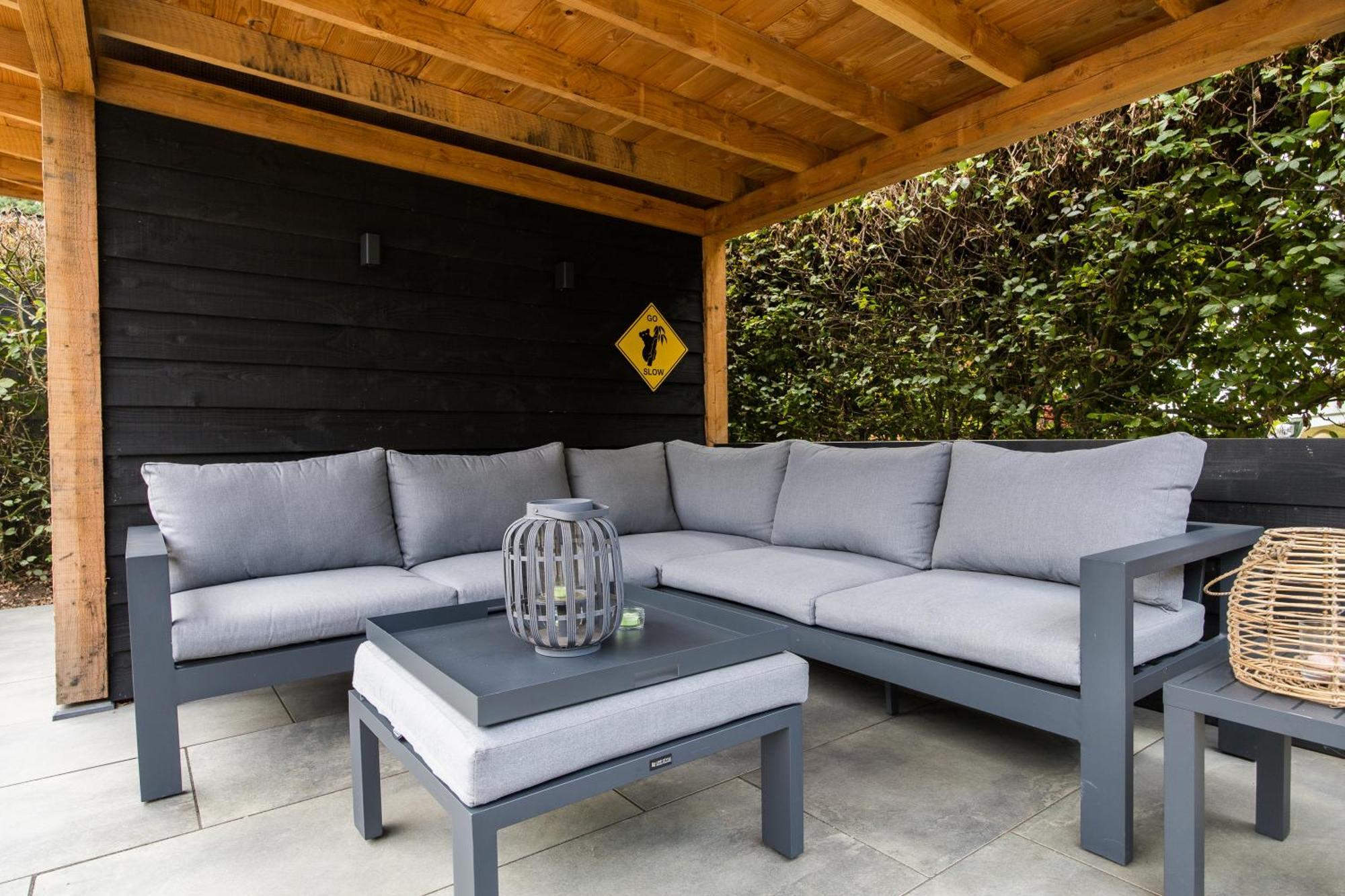 Modern Ingericht Chalet Op Groen Park Op De Veluwe エーペ エクステリア 写真
